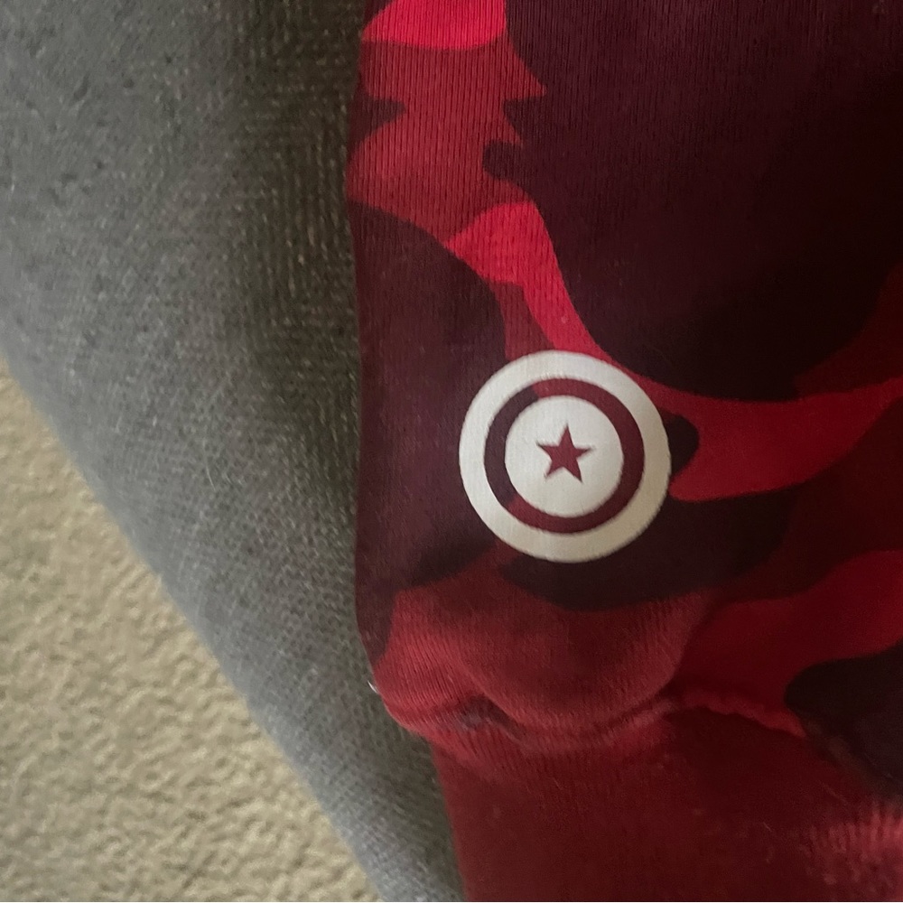 Red Bape jacket - Picture 2 of 4